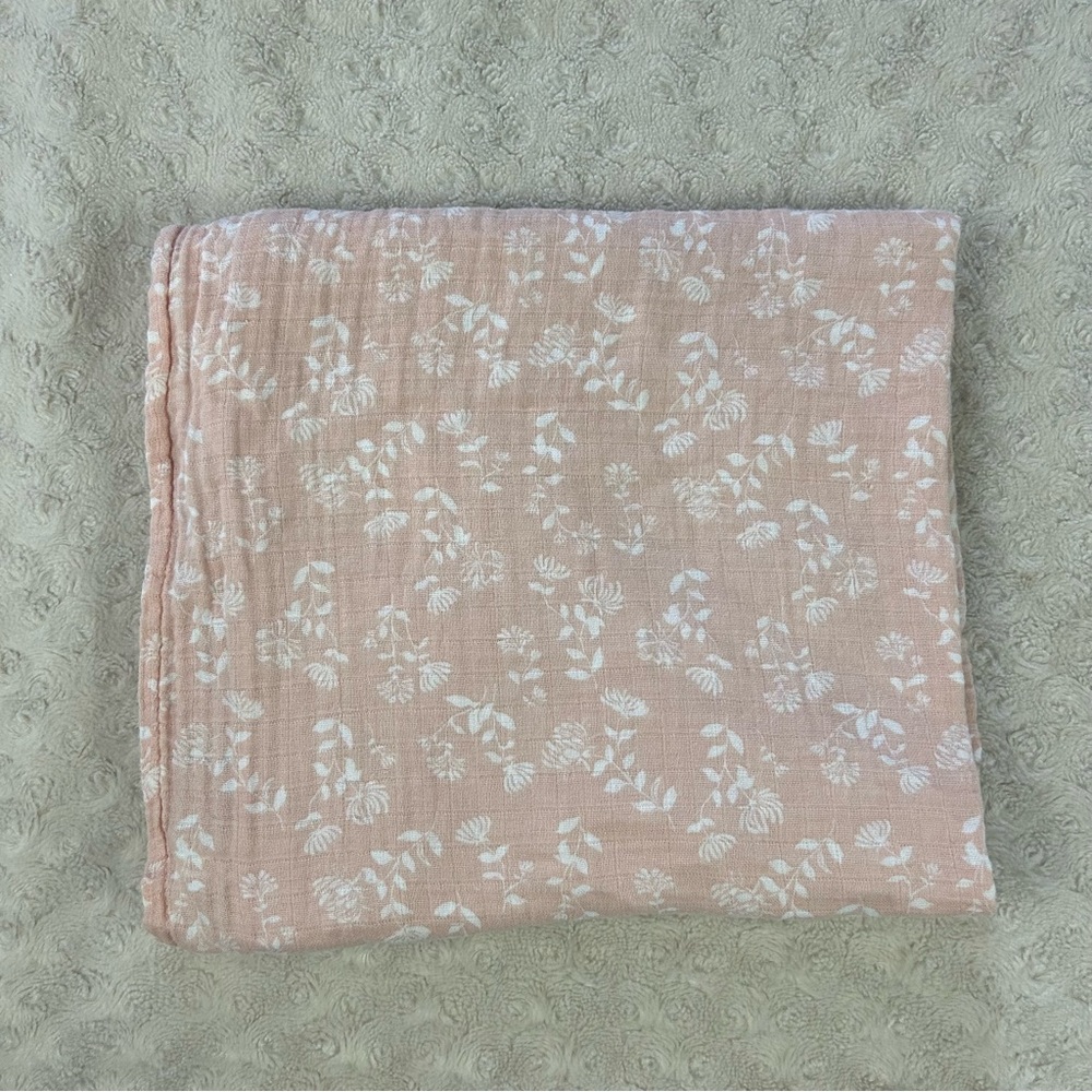 Modern Moments by Gerber Peach Pink Floral Baby Swaddle Blanket White Flowers